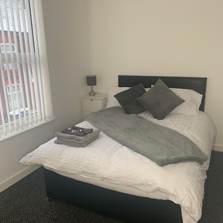Mansfield Street Guest House Манчестър Екстериор снимка