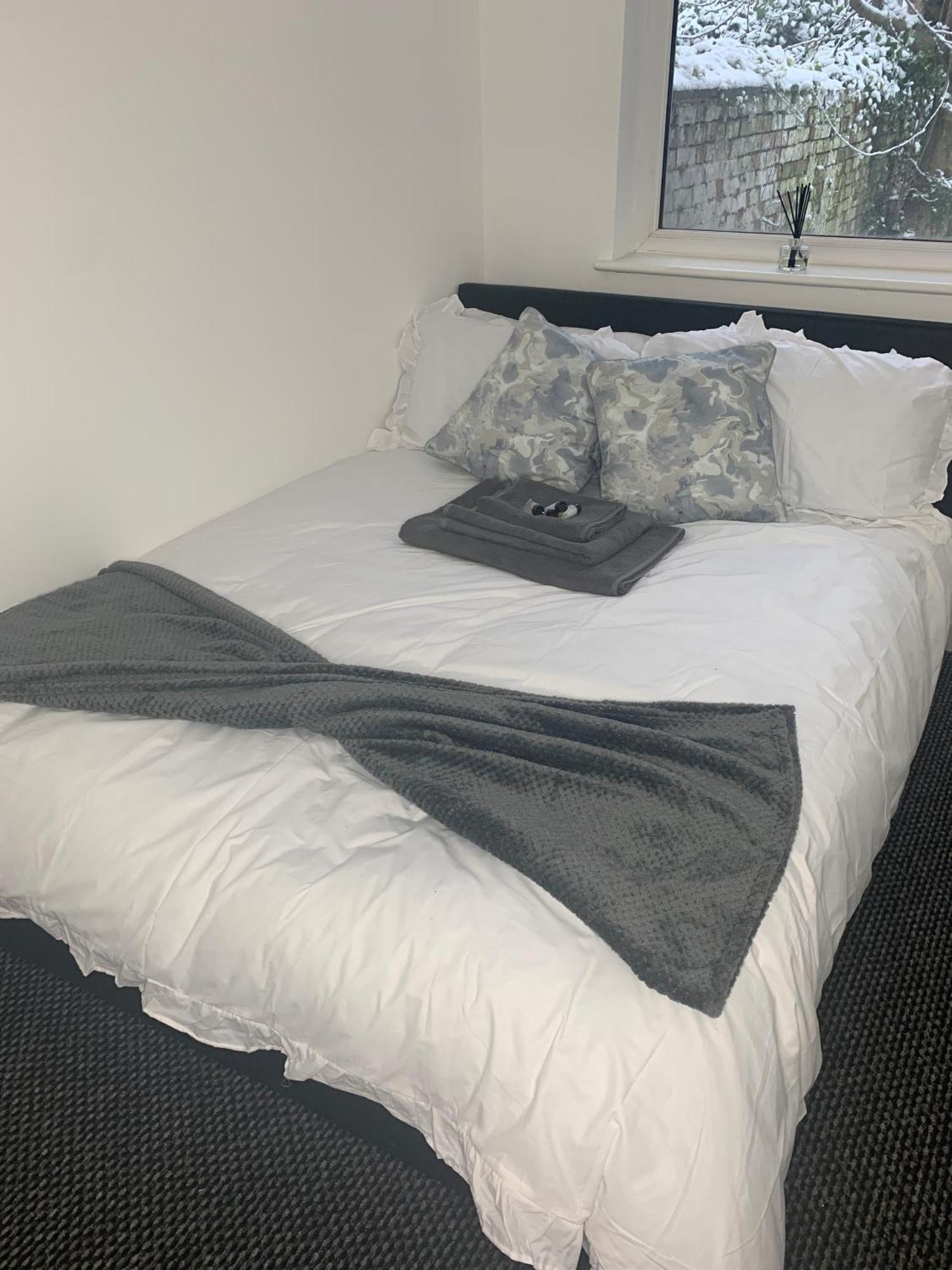 Mansfield Street Guest House Манчестър Екстериор снимка